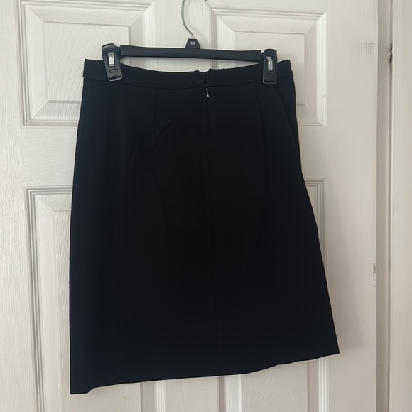 NEW black skirt w/silver grommets-smoke free home - Picture 2 of 2